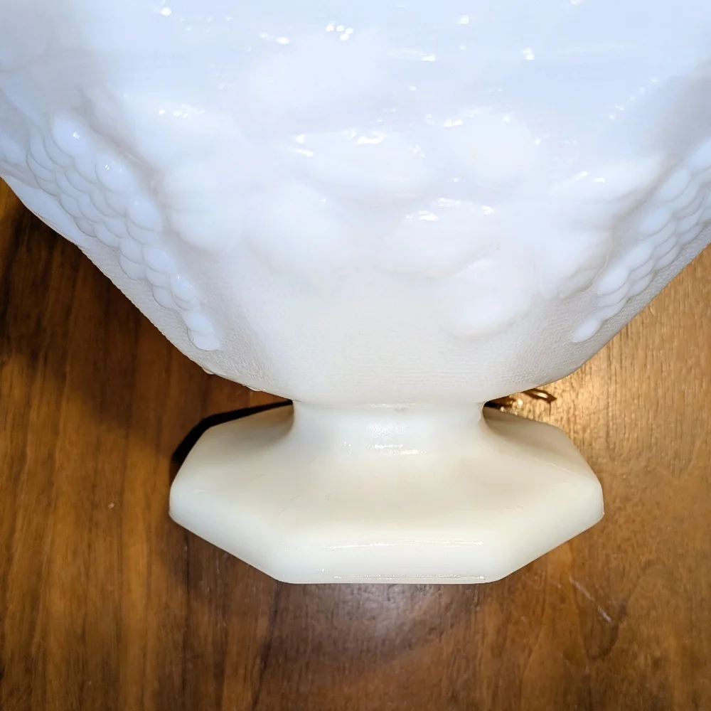 Vintage Milk Glass 9
